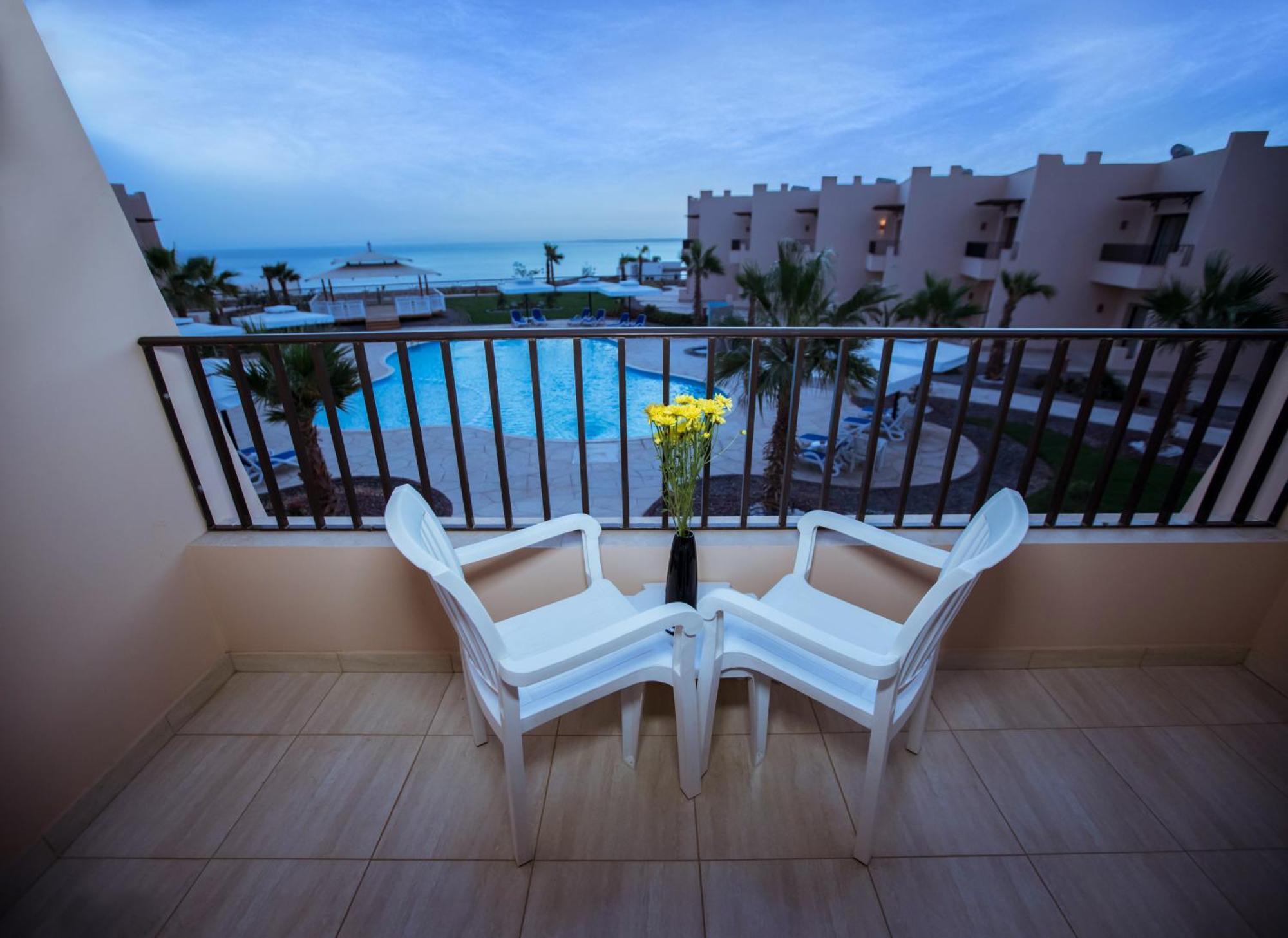 Sky View Suites Hotel Hurghada Buitenkant foto